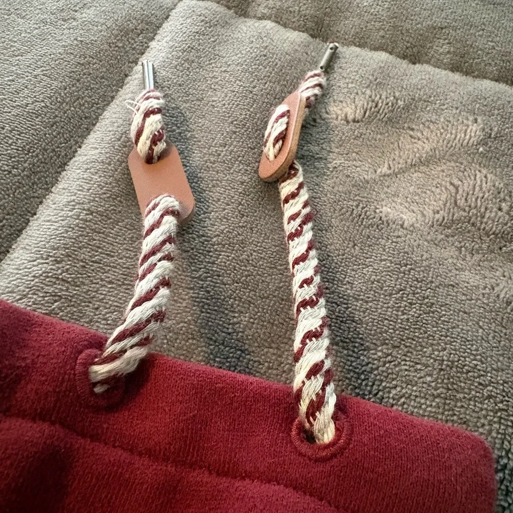 Twik Wilderness Adventure Sweater - Small - Picture 3 of 7